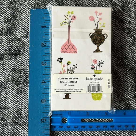 NIP kate spade Bunches Of Love Notepad - Picture 7 of 7